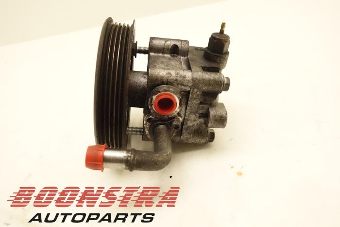 Begagnade Vattenpump Suzuki Grand Vitara II (JT) 2.0 16V Pris € 36,75 Marginaltabell erbjuds av Boonstra Autoparts