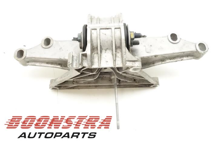 Used Engine mount Porsche Boxster (987) 3.2 S 24V Price € 89,00 Margin scheme offered by Boonstra Autoparts