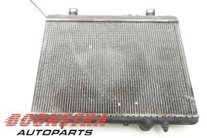 Used Radiator Peugeot 407 (6D) 2.2 16V Price € 24,95 Margin scheme offered by Boonstra Autoparts