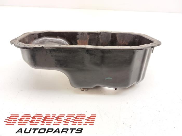 Sump from a Volkswagen Touran (1T3) 1.2 TSI 2013