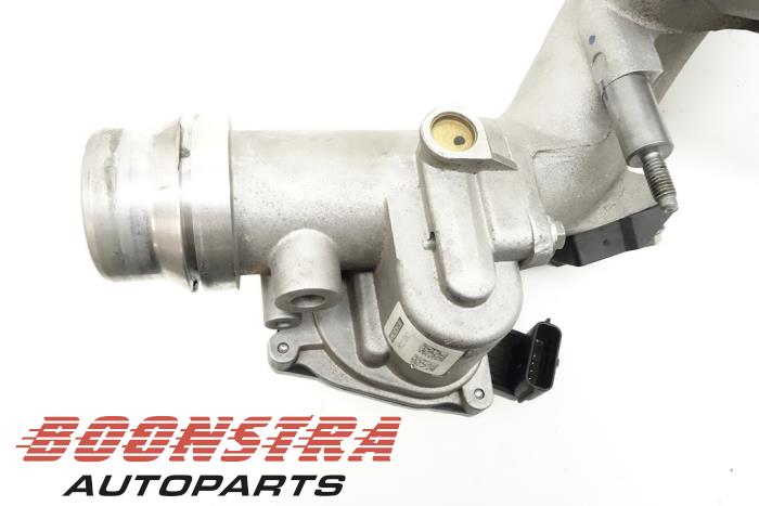 Usagé Boitier papillon Renault Clio IV (5R) 1.5 Energy dCi 90 FAP Prix € 24,95 Règlement à la marge proposé par Boonstra Autoparts