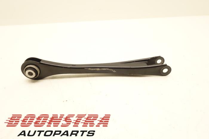 Rear wishbone, right from a BMW 1 serie (F20) 118d 2.0 16V 2015