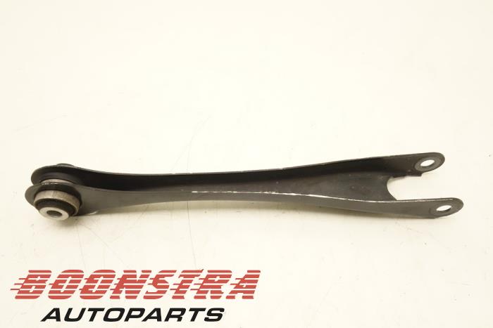 Rear wishbone, right from a BMW 1 serie (F20) 118d 2.0 16V 2015