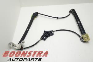 Used Window mechanism 4-door, front right Volkswagen Golf VII (AUA) 2.0 TDI 4Motion 16V Price € 24,95 Margin scheme offered by Boonstra Autoparts