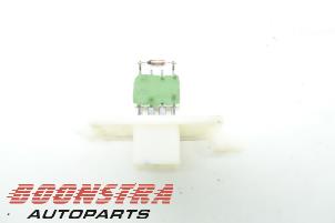 Used Heater resistor Ford Transit 2.2 TDCi 16V Price € 30,19 Inclusive VAT offered by Boonstra Autoparts