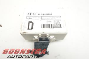 Used Central door locking module Toyota Yaris III (P13) 1.5 16V Hybrid Price € 44,25 Margin scheme offered by Boonstra Autoparts