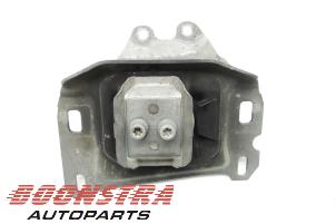 Used Gearbox mount Peugeot 308 SW (L4/L9/LC/LJ/LR) 1.6 BlueHDi 120 Price € 24,95 Margin scheme offered by Boonstra Autoparts