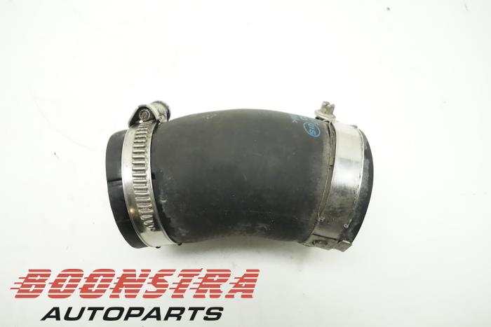 Gebrauchte Turboschlauch Volkswagen Tiguan (5N1/2) 2.0 TDI 16V 4Motion Preis € 24,95 Margenregelung angeboten von Boonstra Autoparts