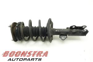 Used Front shock absorber rod, left Toyota Auris (E18) 1.8 16V Hybrid Price € 29,95 Margin scheme offered by Boonstra Autoparts
