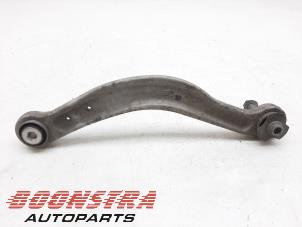 Used Rear upper wishbone, right Mercedes E (W212) E-200 2.0 Turbo 16V Price € 24,95 Margin scheme offered by Boonstra Autoparts