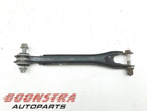 Used Rear lower wishbone, left Mercedes E (W212) E-200 2.0 Turbo 16V Price € 24,95 Margin scheme offered by Boonstra Autoparts