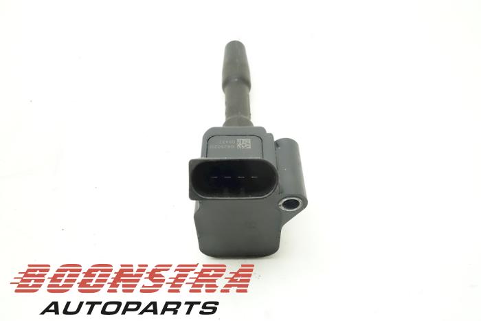 Pen ignition coil from a Audi A5 Sportback (8TA) 1.8 TFSI 16V 2012