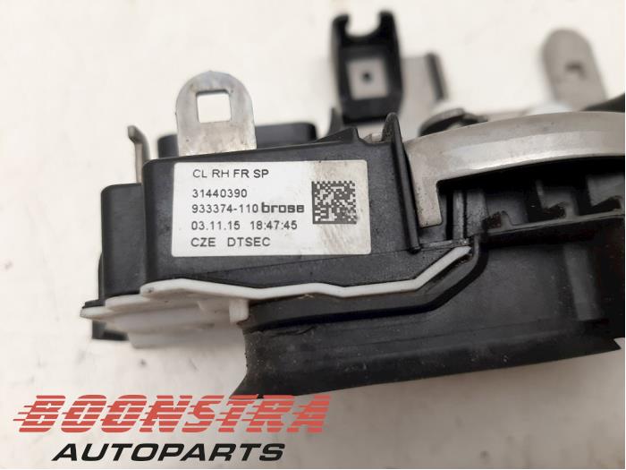 Front door lock mechanism 4-door, right Volvo V40 2.0 D2 16V - 932635103