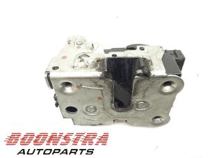 52032067 Door lock mechanisms 2-door, left with part number 500314257 stock ...