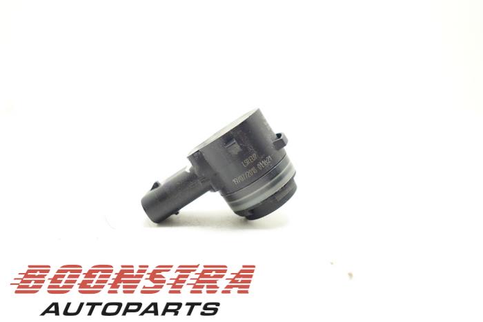 Usados Sensor PDC Volkswagen Polo VI (AW1) 1.0 TSI 12V Precio € 24,95 Norma de margen ofrecido por Boonstra Autoparts