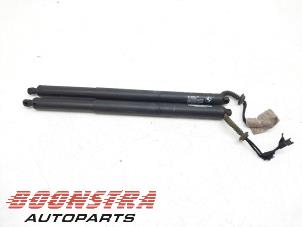 Used Set of tailgate gas struts BMW 2 serie Active Tourer (F45) 225xe iPerformance 1.5 TwinPower Turbo 12V Price € 104,25 Margin scheme offered by Boonstra Autoparts