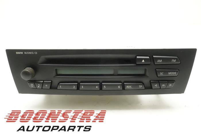 Używane Radio BMW 1 serie (E87/87N) 116i 1.6 16V Cena € 89,25 Procedura marży oferowane przez Boonstra Autoparts