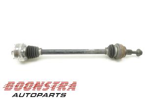 Used Drive shaft, rear left Volkswagen Golf VII (AUA) 2.0 TDI 4Motion 16V Price € 66,75 Margin scheme offered by Boonstra Autoparts
