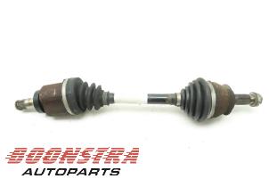 Used Front drive shaft, left Mini Mini (R56) 1.6 Cooper D 16V Price € 199,00 Margin scheme offered by Boonstra Autoparts