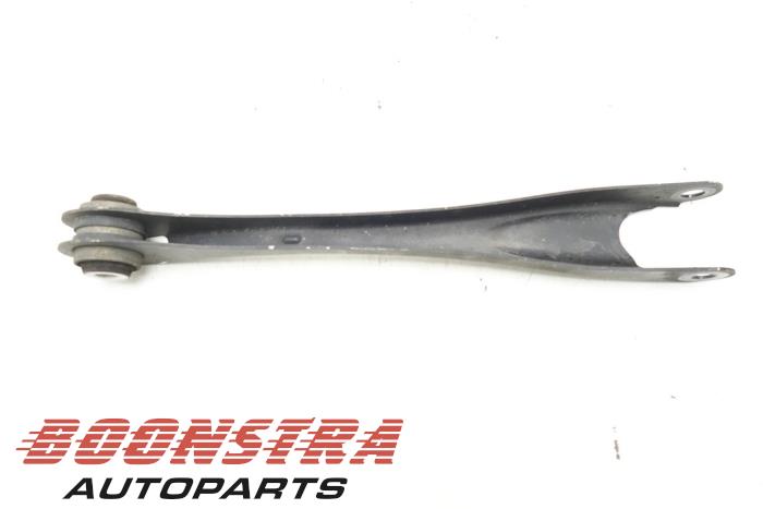 Lower wishbone, rear right from a BMW 3 serie Touring (F31) 330d 3.0 24V 2014