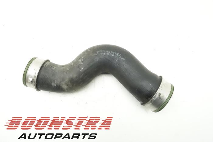 Gebrauchte Intercooler Schlauch Skoda Octavia (1Z3) 1.8 TSI 16V Preis € 24,95 Margenregelung angeboten von Boonstra Autoparts