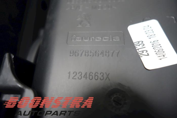 Konsole srodkowe z Peugeot 2008 (CU) 1.2 12V e-THP PureTech 110 2016