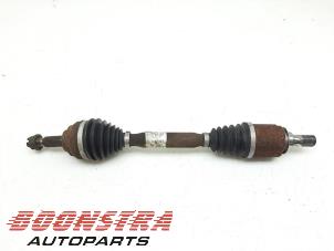 Used Front drive shaft, left Renault Clio IV Estate/Grandtour (7R) 1.2 TCE 16V EDC Price € 111,75 Margin scheme offered by Boonstra Autoparts