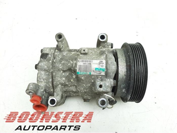 Air conditioning pump from a Nissan Kubistar (F10) 1.5 dCi 60 2008