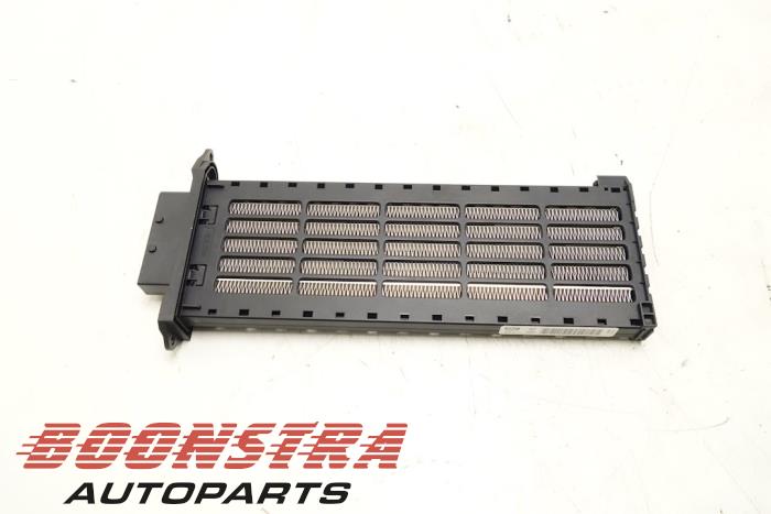 Begagnade Värmeelement Renault Megane IV (RFBB) 1.5 Energy dCi 110 Pris € 29,95 Marginaltabell erbjuds av Boonstra Autoparts