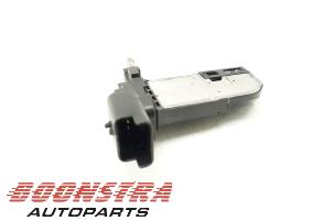 Luftmassenmesser van een Fiat Scudo (270) 1.6 D Multijet DPF 2013