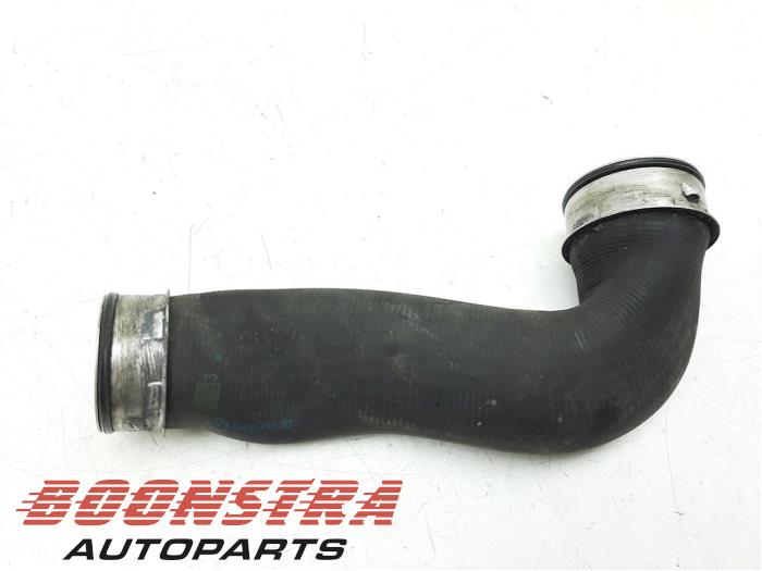 Gebrauchte Intercooler Schlauch Volkswagen Passat Variant (3C5) 1.9 TDI Preis € 24,95 Margenregelung angeboten von Boonstra Autoparts