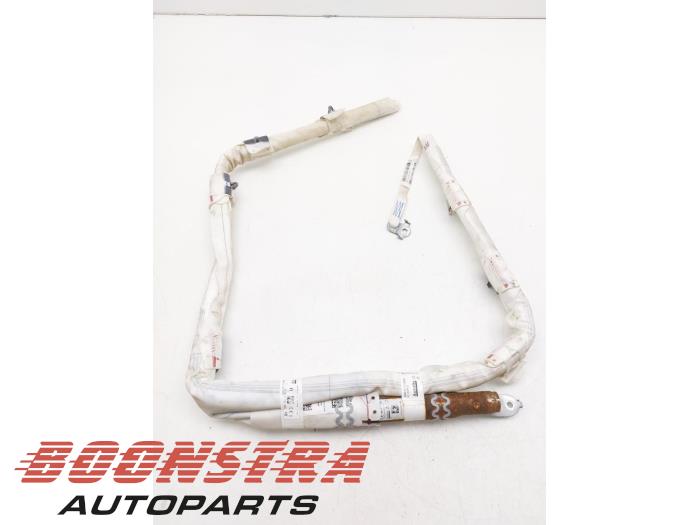 Używane Kurtyna prawa Renault Megane IV (RFBB) 1.6 GT Energy dCi 165 Cena € 24,95 Procedura marży oferowane przez Boonstra Autoparts