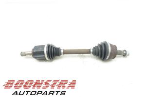 Used Front drive shaft, left Fiat 500X (334) 1.6 D 16V Multijet II Price € 189,00 Margin scheme offered by Boonstra Autoparts