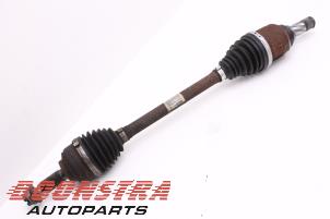 Used Front drive shaft, right Dacia Logan MCV II/Sandero Wagon (7S) 0.9 TCE 12V Price € 29,95 Margin scheme offered by Boonstra Autoparts