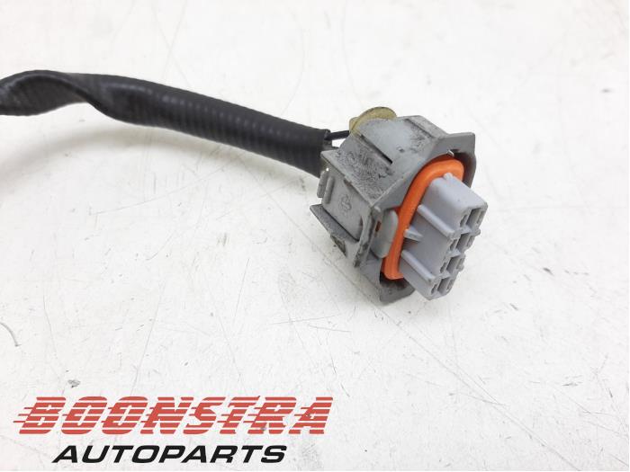 Sonde lambda d'un Porsche 911 (997) 3.8 24V Carrera 4S 2007