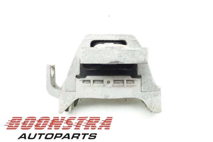 Usagé Support moteur Opel Astra J GTC (PD2/PF2) 1.4 Turbo 16V ecoFLEX 120 Prix € 24,95 Règlement à la marge proposé par Boonstra Autoparts