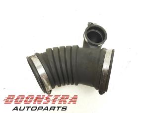 Begagnade Luftintagsslang Porsche 911 (997) 3.8 24V Carrera 4S Pris € 29,95 Marginaltabell erbjuds av Boonstra Autoparts