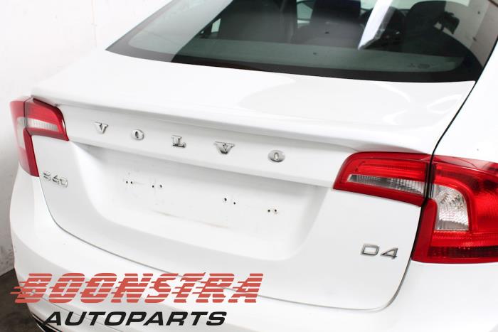 Używane Tylna klapa Volvo S60 II (FS) 2.0 D4 16V Cena € 119,95 Procedura marży oferowane przez Boonstra Autoparts