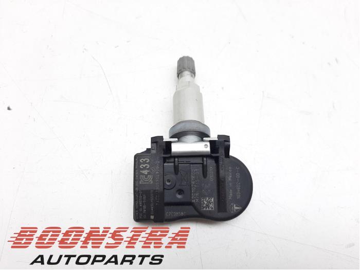 Gebrauchte Reifendrucksensor Tesla Model 3 Standard RWD Plus 60 kWh Preis € 29,95 Margenregelung angeboten von Boonstra Autoparts