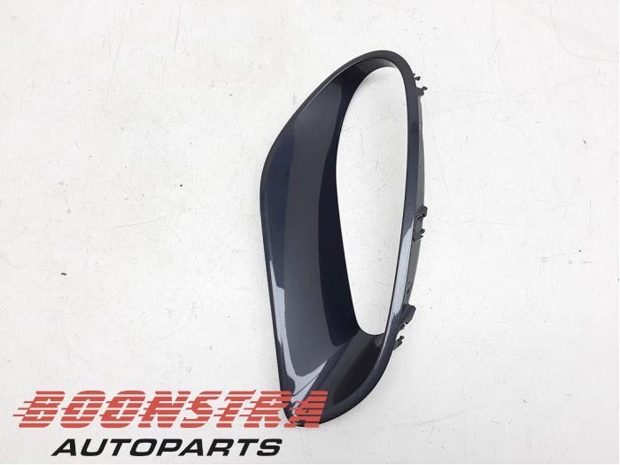 Begagnade Lufttratt Porsche 911 (991) 3.8 24V Turbo S Pris € 299,95 Marginaltabell erbjuds av Boonstra Autoparts