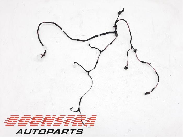 Begagnade Kablage Tesla Model 3 Long Range AWD 75 kWh Pris € 89,25 Marginaltabell erbjuds av Boonstra Autoparts