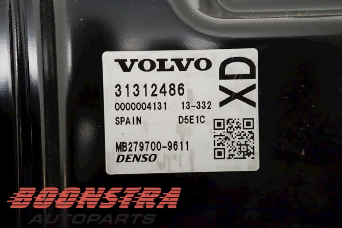 Engine management computer from a Volvo S60 II (FS) 2.0 D4 16V 2014