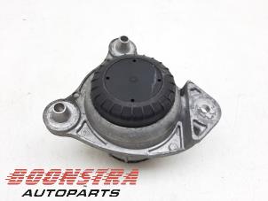 Used Engine mount Mercedes Vito Tourer (447.7) 2.2 114 CDI 16V Price € 30,19 Inclusive VAT offered by Boonstra Autoparts