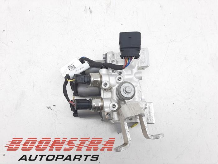 Begagnade Hydraulventilenhet Porsche 911 (991) 3.8 24V Turbo S Pris € 599,00 Marginaltabell erbjuds av Boonstra Autoparts