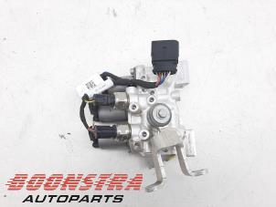 Used Hydraulic valve unit Porsche 911 (991) 3.8 24V Turbo S Price € 599,00 Margin scheme offered by Boonstra Autoparts