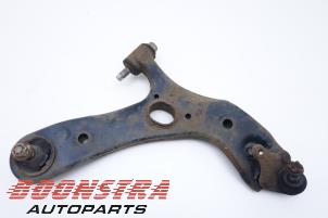 Used Front wishbone, right Toyota Auris (E15) 1.6 Dual VVT-i 16V Price € 36,75 Margin scheme offered by Boonstra Autoparts