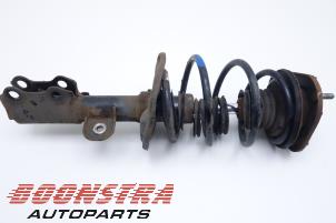 Used Front shock absorber rod, right Toyota Auris (E15) 1.6 Dual VVT-i 16V Price € 24,95 Margin scheme offered by Boonstra Autoparts