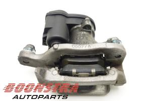 Used Rear brake calliper, right Renault Kadjar (RFEH) 1.2 Energy TCE 130 Price € 89,25 Margin scheme offered by Boonstra Autoparts