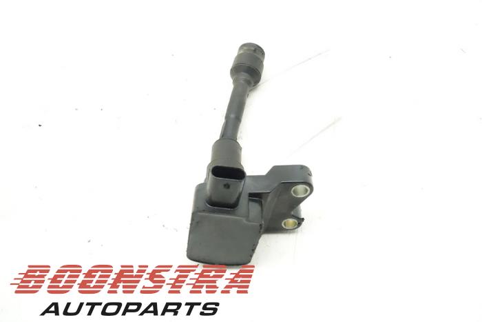 Pen ignition coil from a Ford Focus 3 1.0 Ti-VCT EcoBoost 12V 125 2015