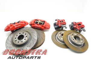 Used Brake set complete front + rear Honda Civic (FK6/7/8/9) 2.0i Type R VTEC Turbo 16V Price € 999,00 Margin scheme offered by Boonstra Autoparts